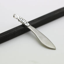 画像をギャラリービューアに読み込む, Machete Pendant - OCHO88